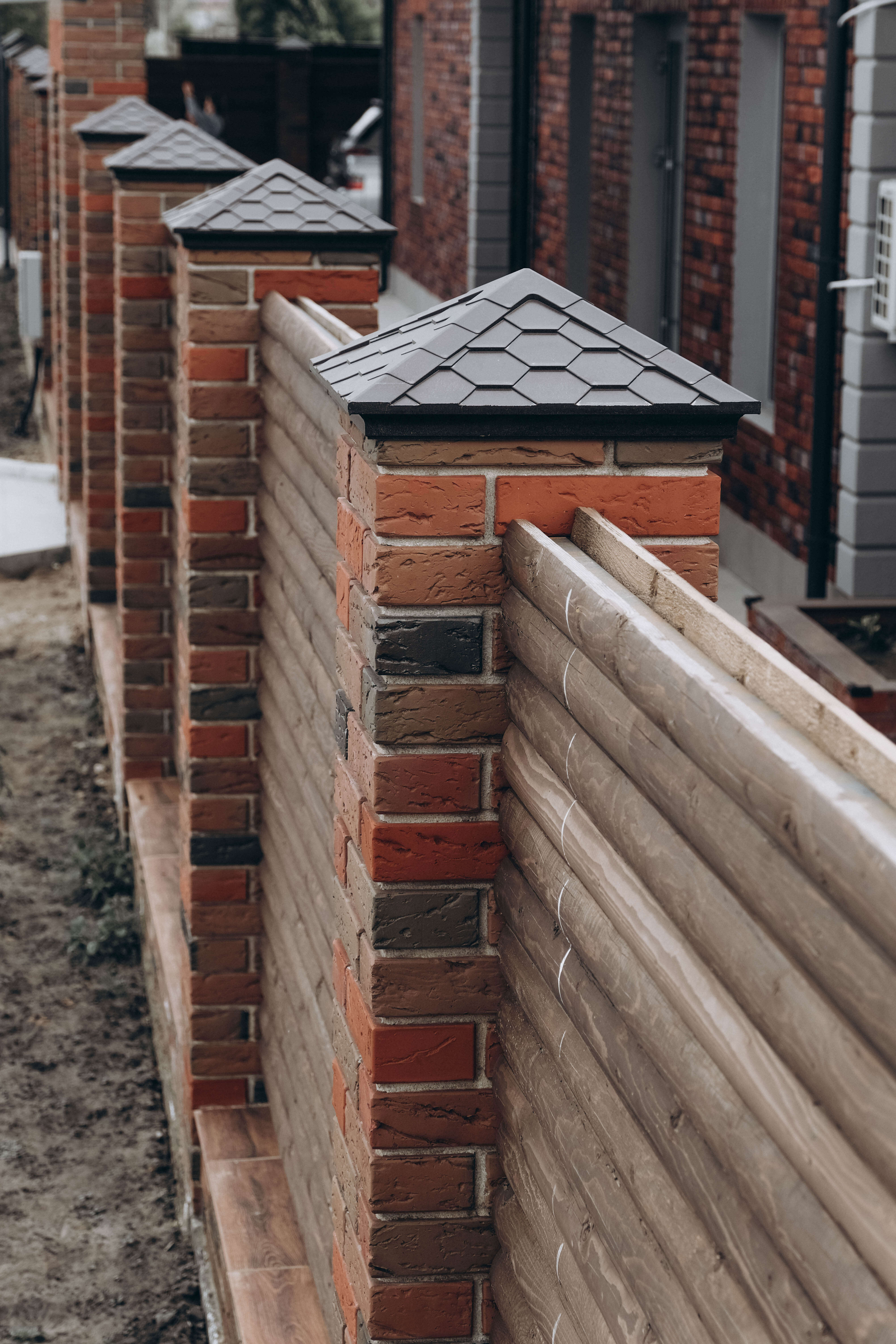 Колпак Zking Эверест Коричневый на столб 1.5х1.5 кирпича (390х390мм) в Вологде фото