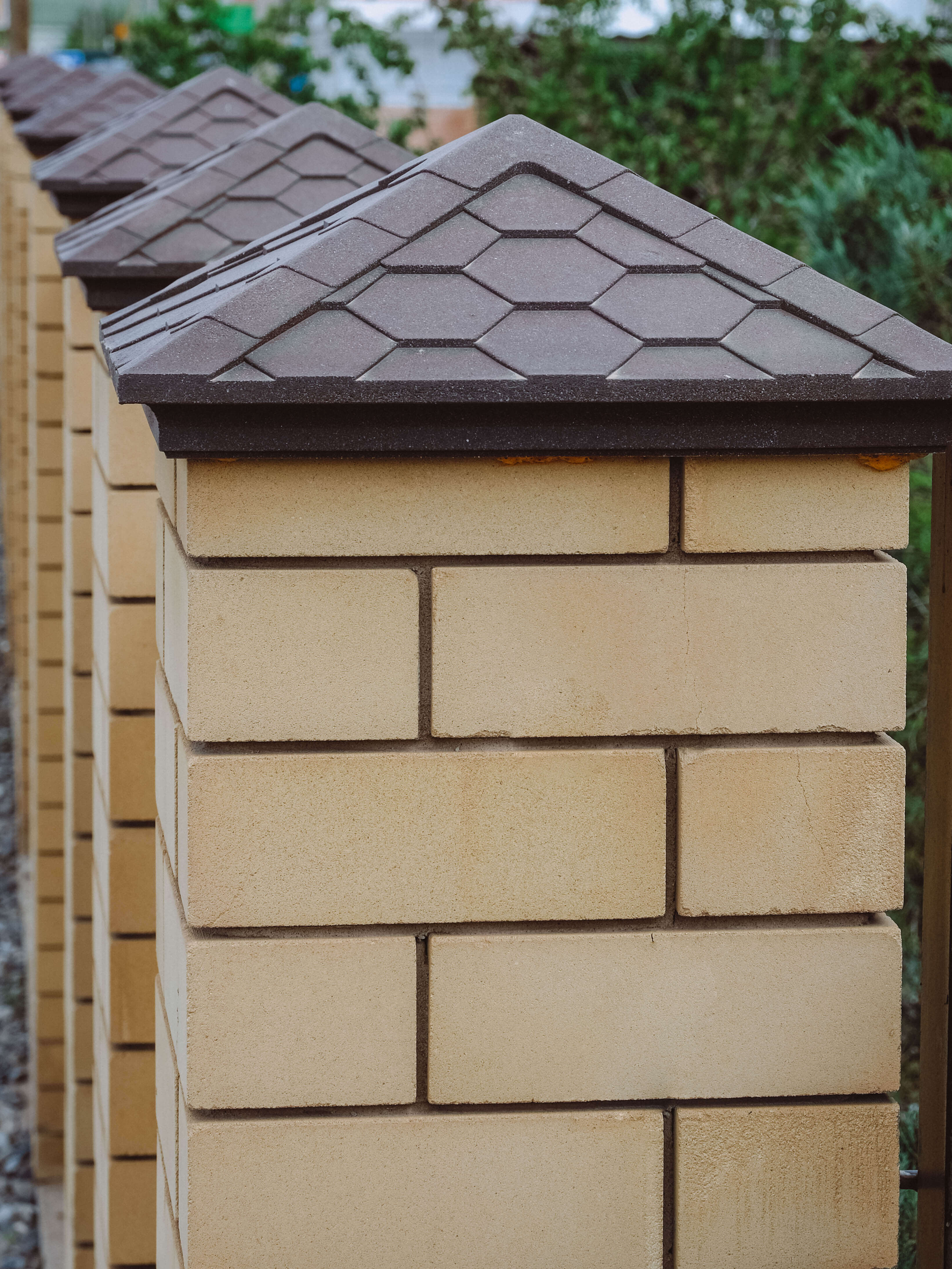 Колпак Zking Эверест Коричневый на столб 1.5х1.5 кирпича (390х390мм) в Вологде фото